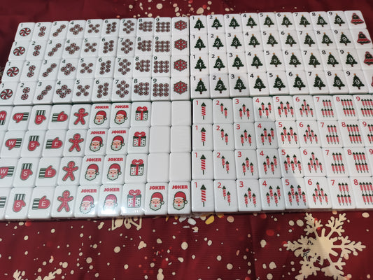 Christmas American Mahjong Set - Christmas tree number tiles 1-9 close up