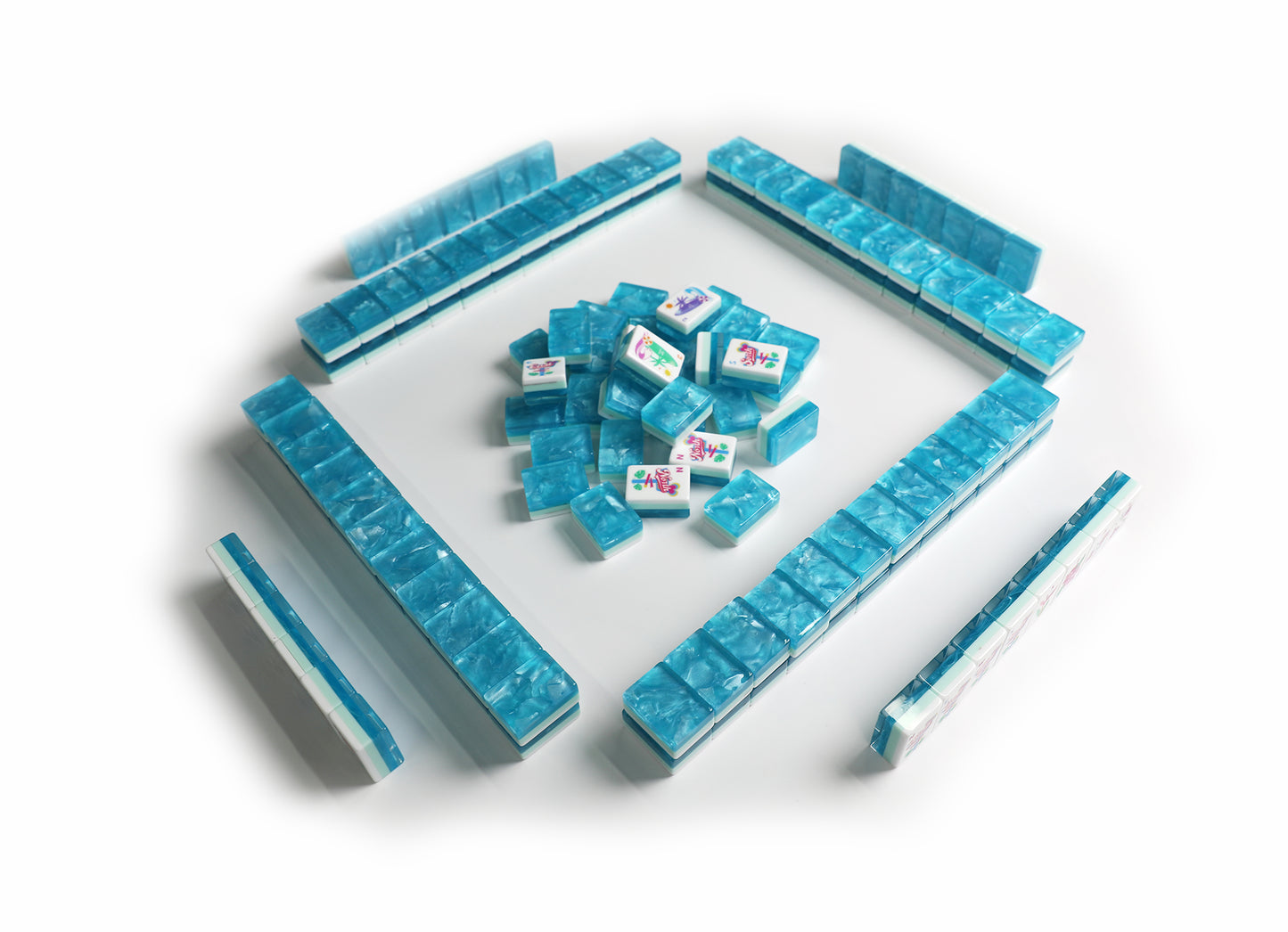 New Original Tropical Hawaiian American Mahjong Set 160 Pieces 32mm Blue Swirl Resin Mahjong Tiles, Flamingo Ocean Beach Pattern Mah Jongg Game Set for Indoor Gathering