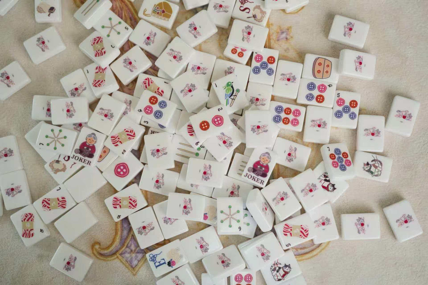 Cute American Mahjong Set - tiles in play showing game in progress