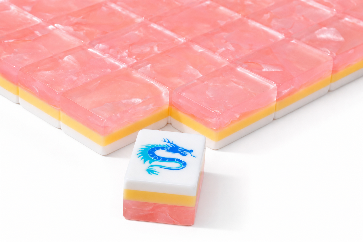 Original Design Pink Layer Resin American Mahjong Set 160 Pieces 32mm Mah Jong Tiles for Family Game Night