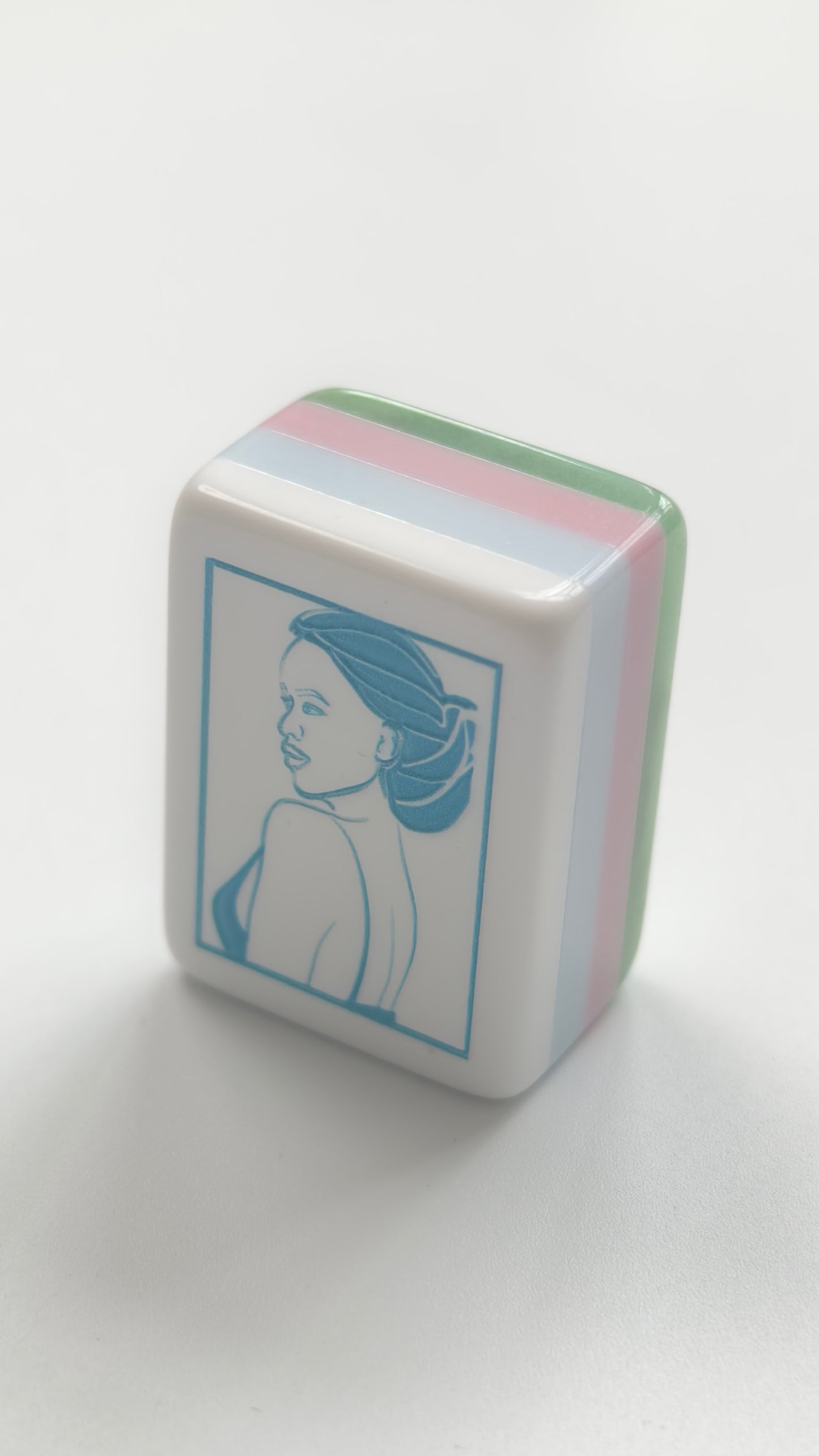 Original Jade Women American Mahjong Set 32 Inch | 160 Tiles with Special Jade Texture Back, 4-Layer Pink Green White Structure, Premium Tabletop Game Gift