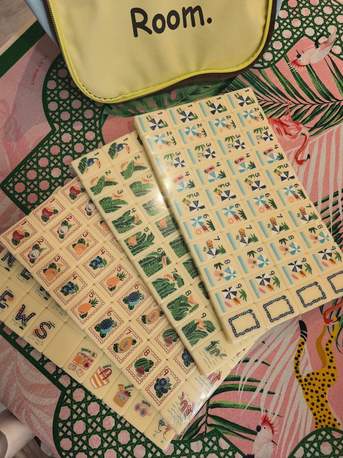 Summer Tropical Beach Vacation American Mahjong Set 36mm Cream Ivory Single Layer Tiles, Hand Engraved Blue Grid Back, Fruit & Seaside Pattern Mahjong Gift for Holiday Trip